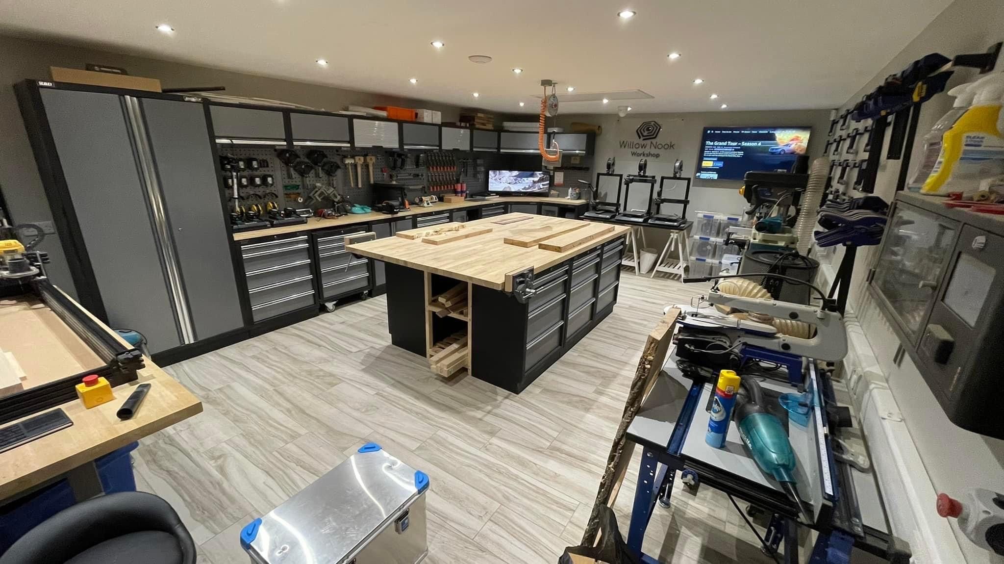 Design an Amazing Garage Workspace: Transform Your Garage into a Productive Haven - Image 3