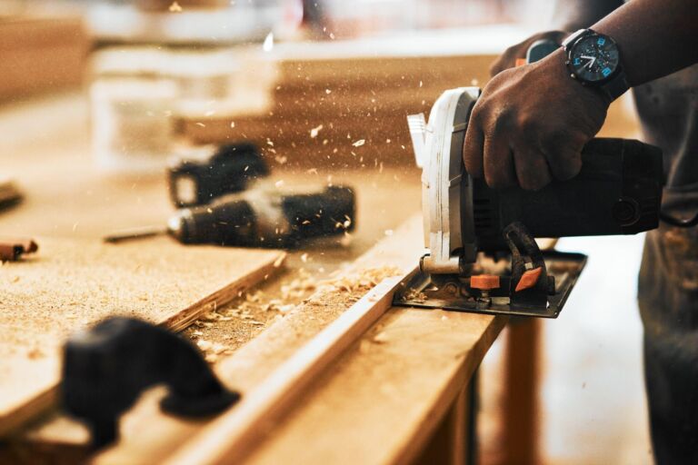 Safety Rules Every Carpenter Should Know - Image 1